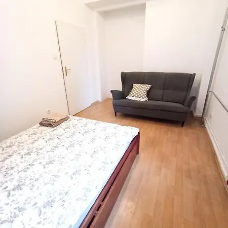 Ok Ksieg 21012 Andersa Apartrooms Warszawa